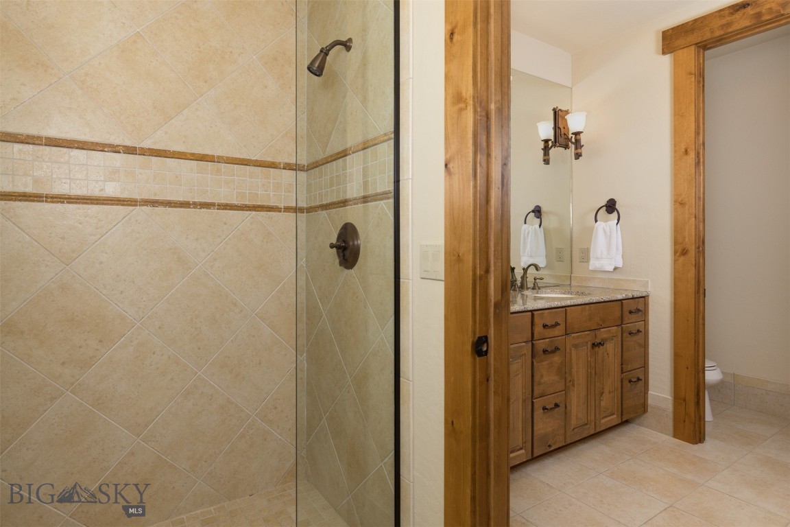 Cascade Ridge Condos - Residential