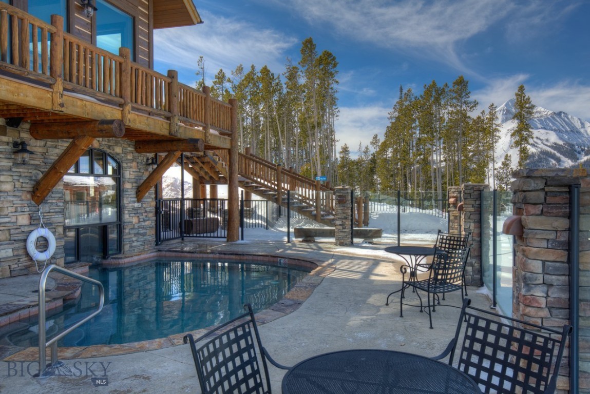 Cascade Ridge Condos - Residential