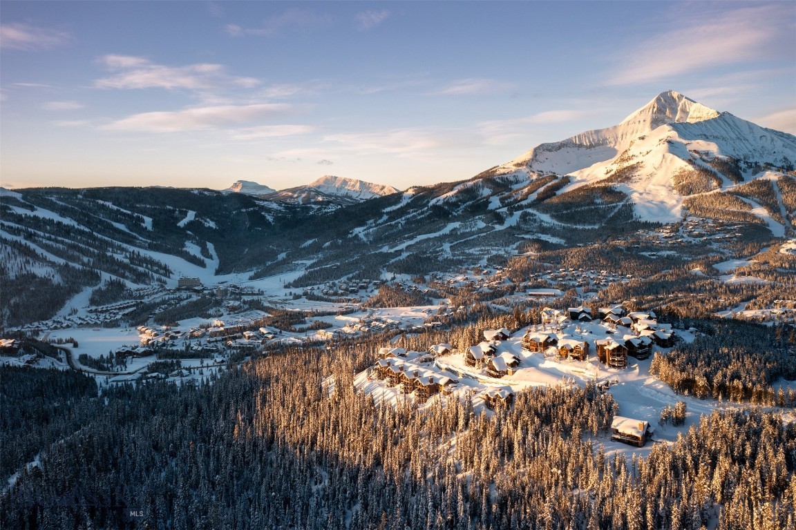 Cascade Ridge Condos - Residential
