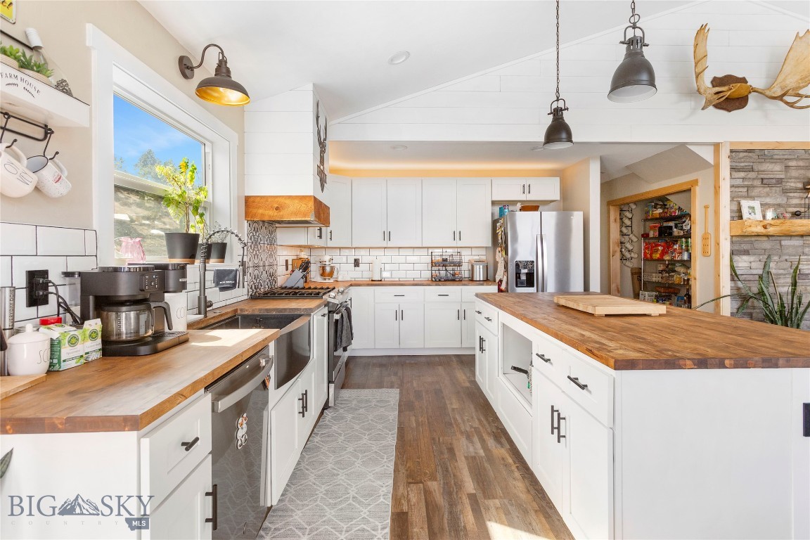 Flint Creek Estates - Residential