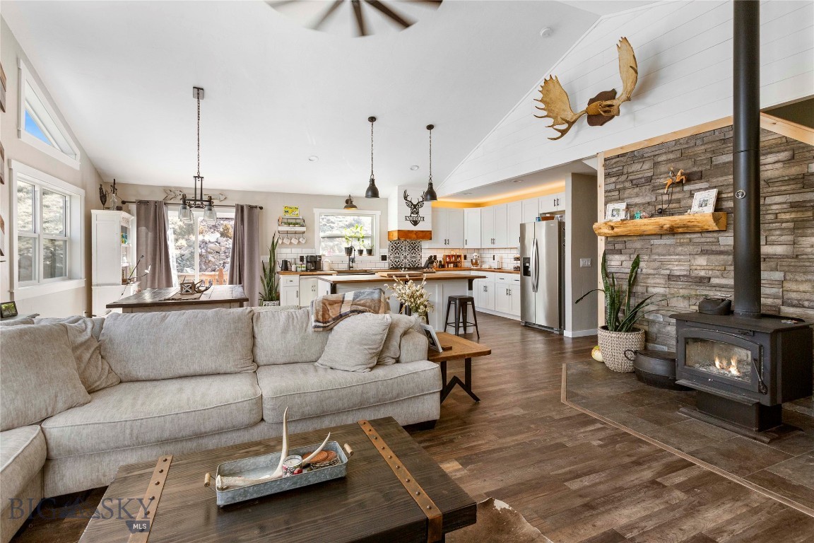 Flint Creek Estates - Residential