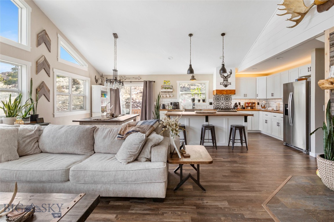 Flint Creek Estates - Residential