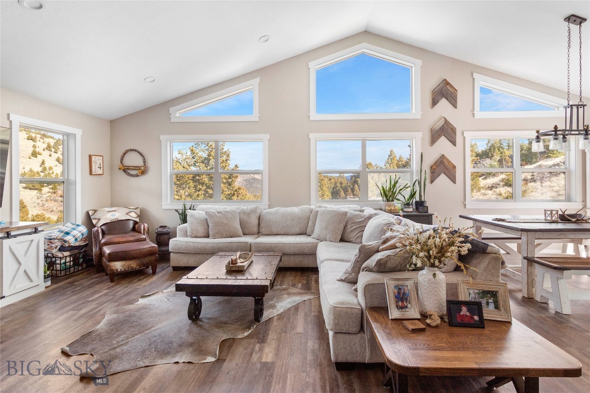 Flint Creek Estates - Residential