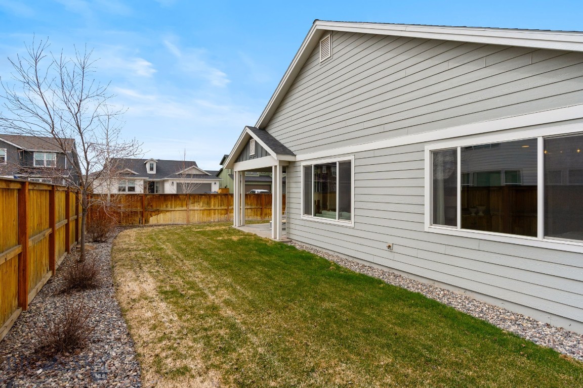 Belgrade, Montana 59714, United States, 3 Bedrooms Bedrooms, ,3 BathroomsBathrooms,Residential,Active,108010