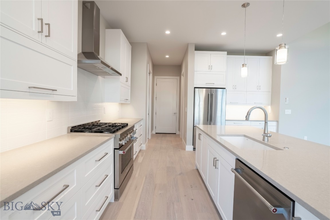 Creekside Meadows - Residential