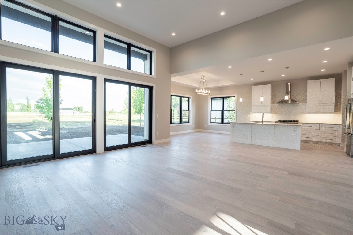 Creekside Meadows - Residential