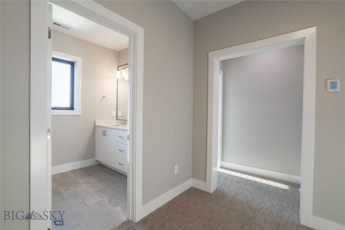 Creekside Meadows - Residential