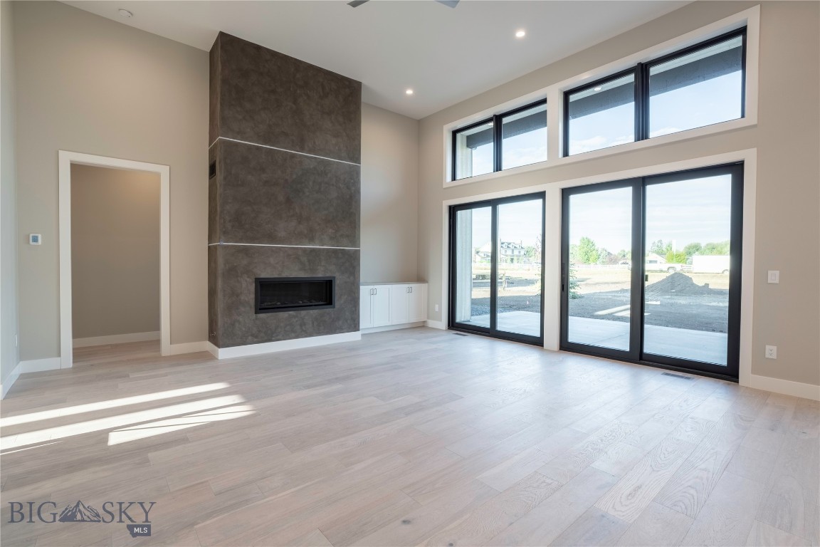 Creekside Meadows - Residential