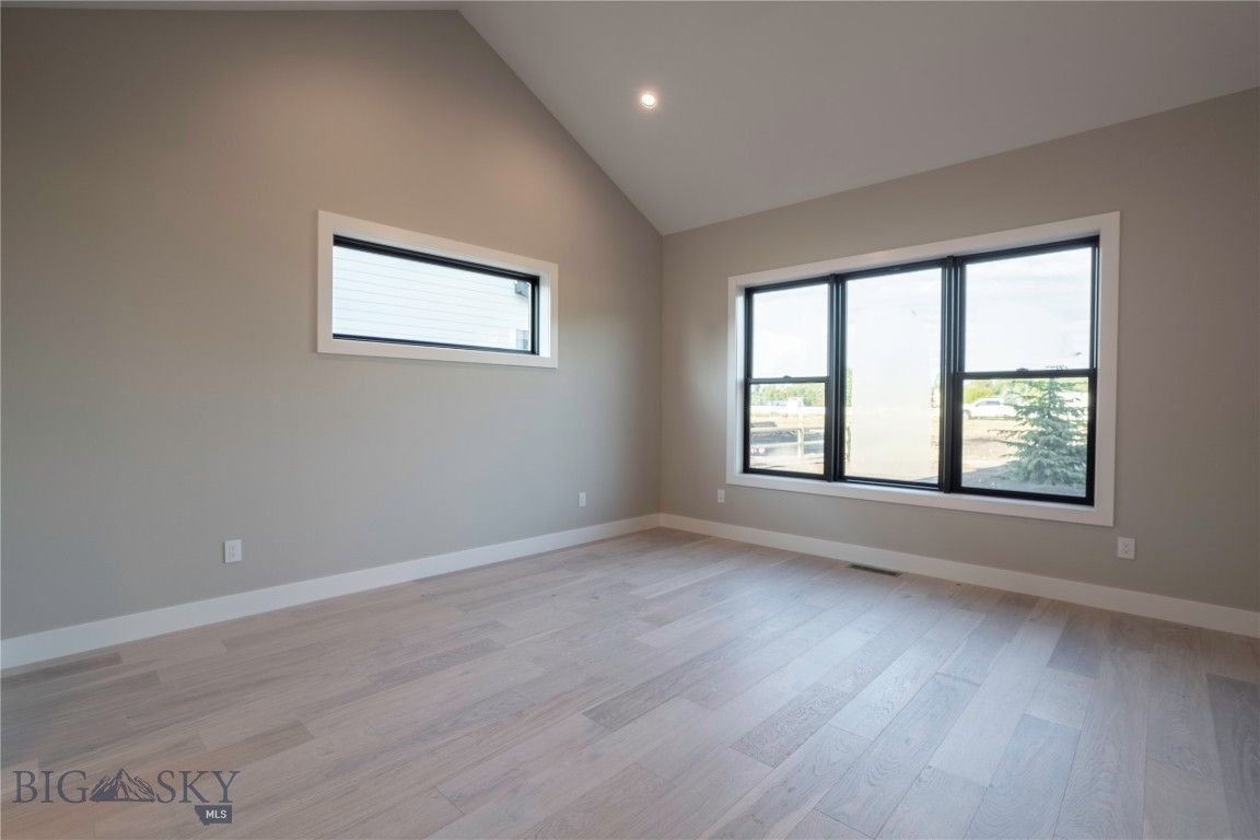 Creekside Meadows - Residential