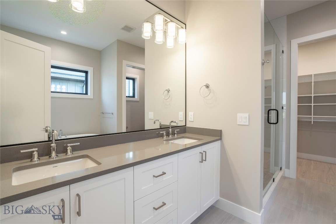 Creekside Meadows - Residential