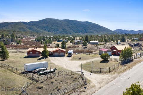 Photo of 240 Roosevelt Drive, Butte, MT 59701 (MLS # 409950)
