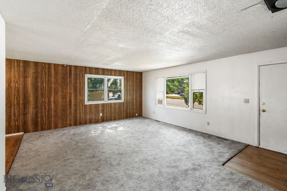 Grafs 1st Addition - Residential Income