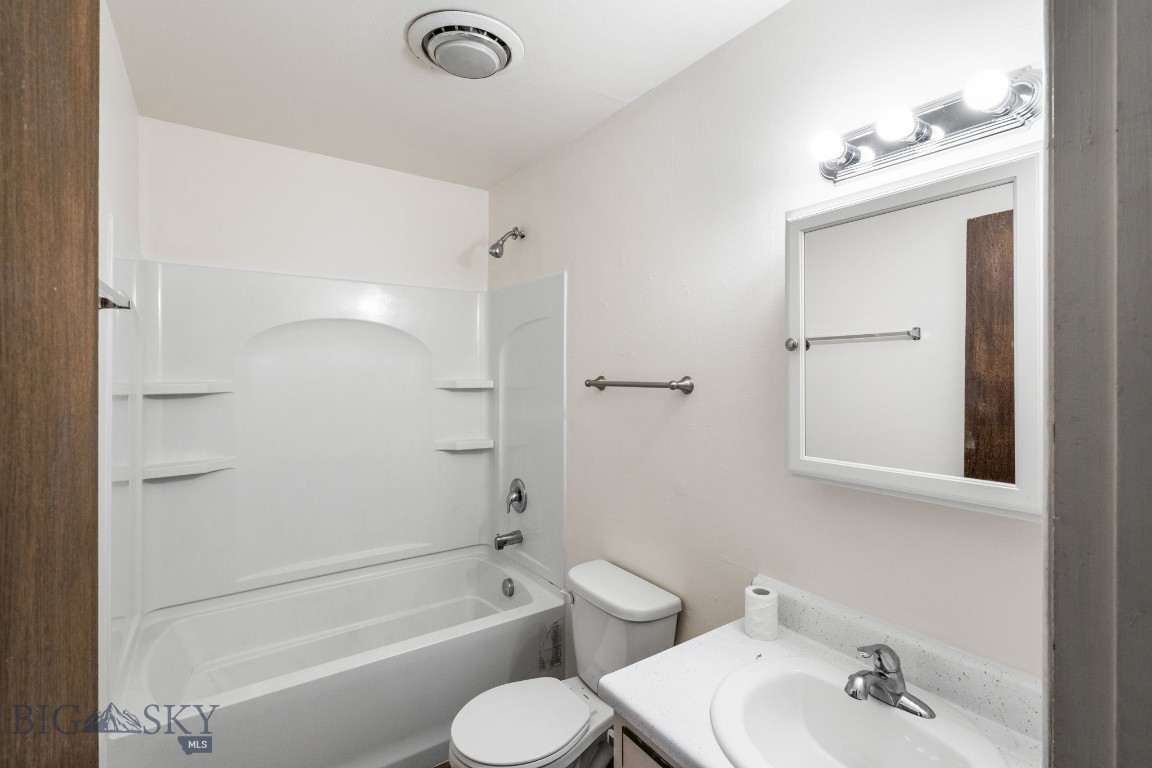 Grafs 1st Addition - Residential Income