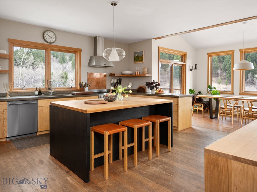 Certificate Of Survey COS - Residential