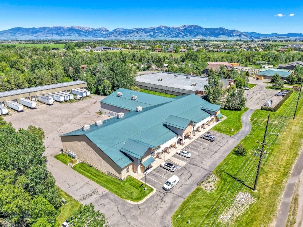 8247 Huffine Lane