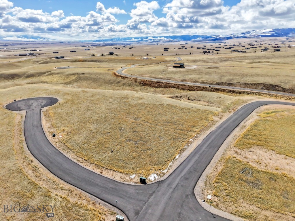 Shadow Ridge - Land