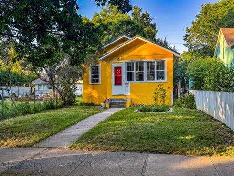 Photo of 417 S Yellowstone Street, Livingston, MT 59047 (MLS # 413151)