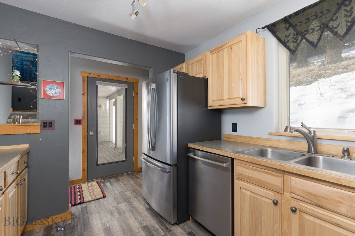 Deer Run Condos - Residential
