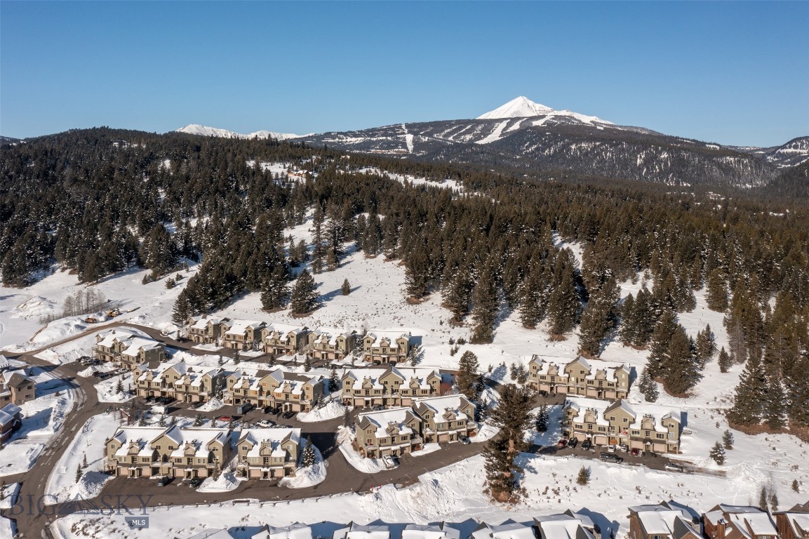 Deer Run Condos - Residential