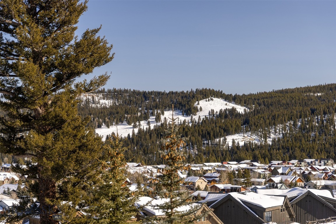 Deer Run Condos - Residential
