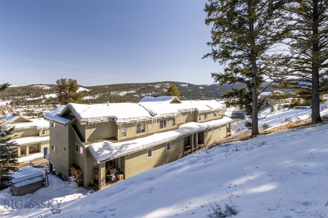 Deer Run Condos - Residential