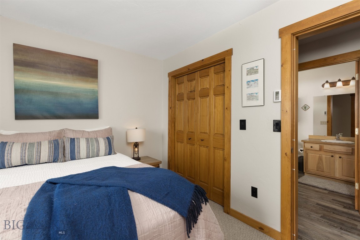 Deer Run Condos - Residential