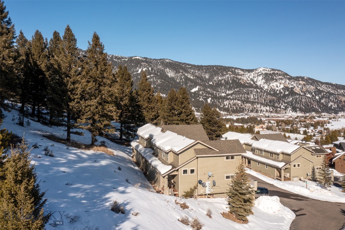 Deer Run Condos - Residential