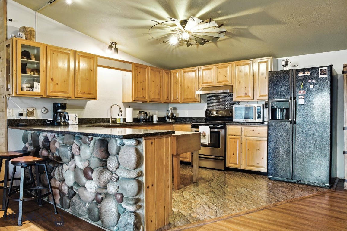 Yellowstone Gateway Estates - Residential