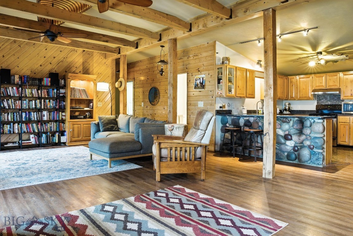 Yellowstone Gateway Estates - Residential