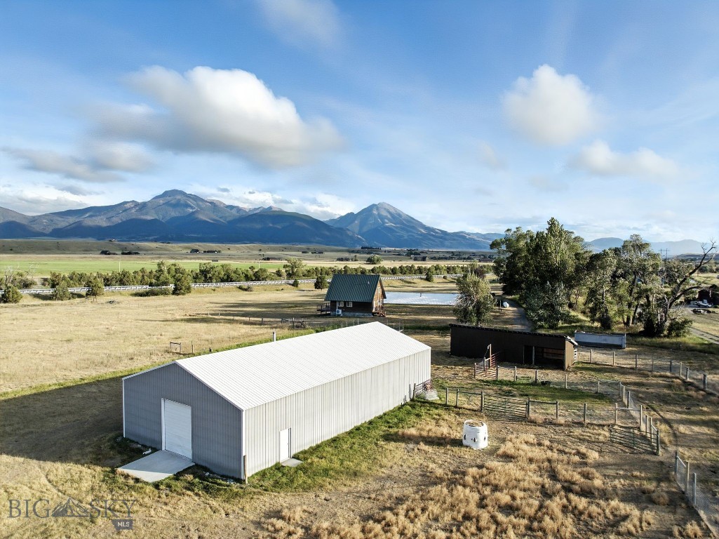 Yellowstone Gateway Estates - Residential