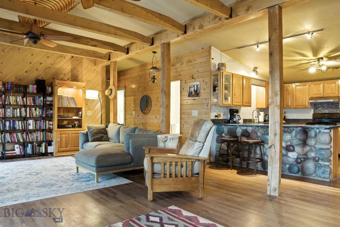 Yellowstone Gateway Estates - Residential