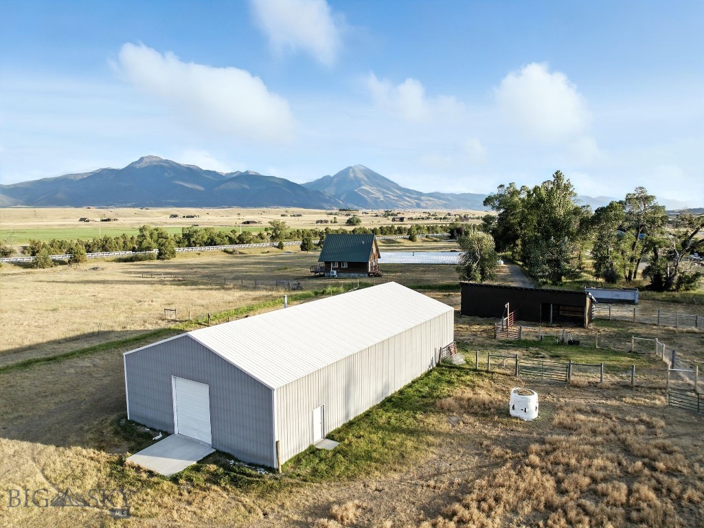 Yellowstone Gateway Estates - Residential