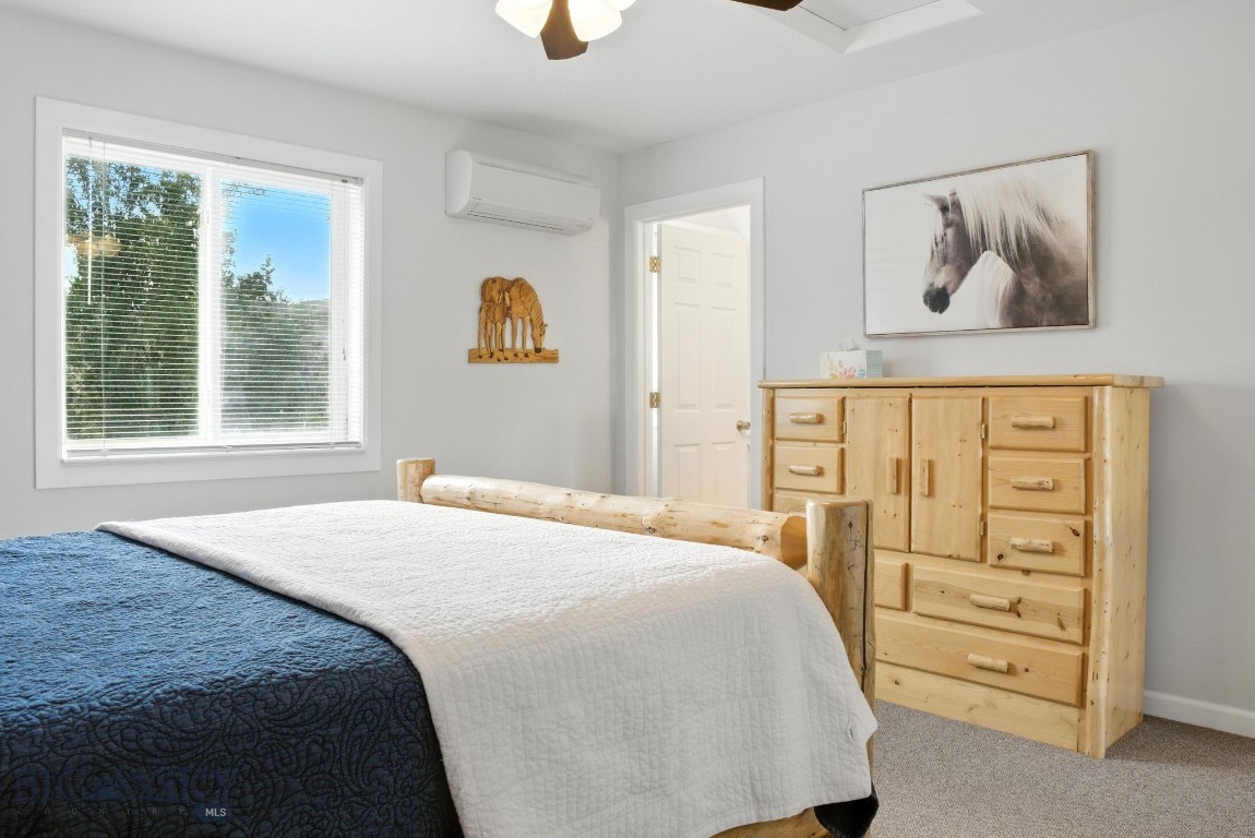 Yellowstone Gateway Estates - Residential
