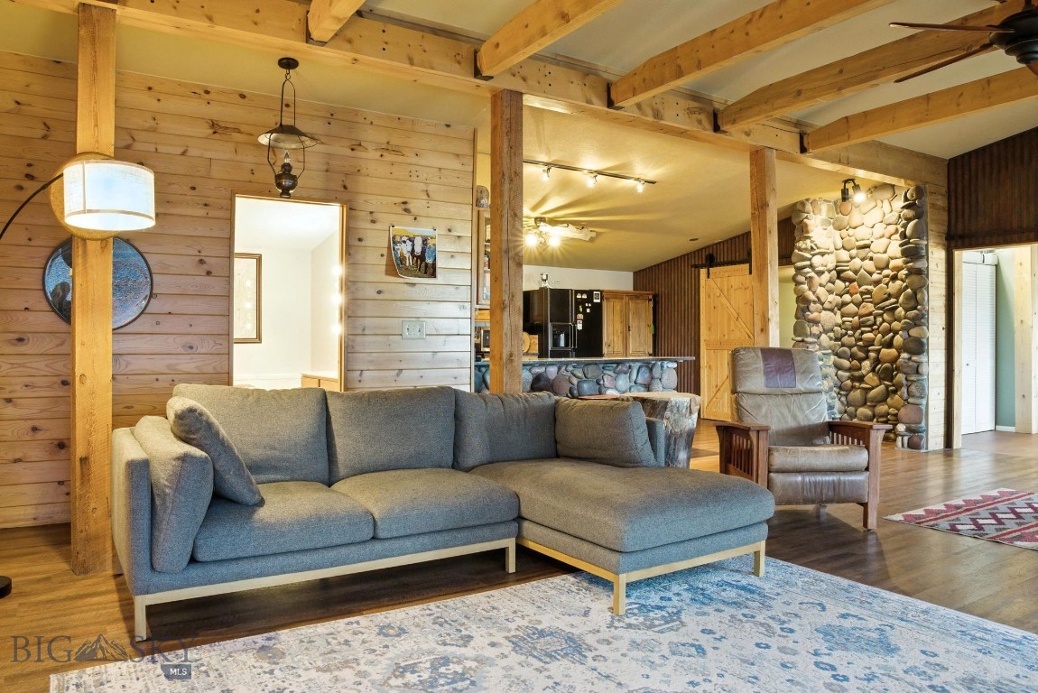 Yellowstone Gateway Estates - Residential