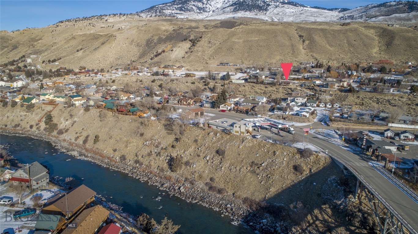 Gardiner View Estates - Residential