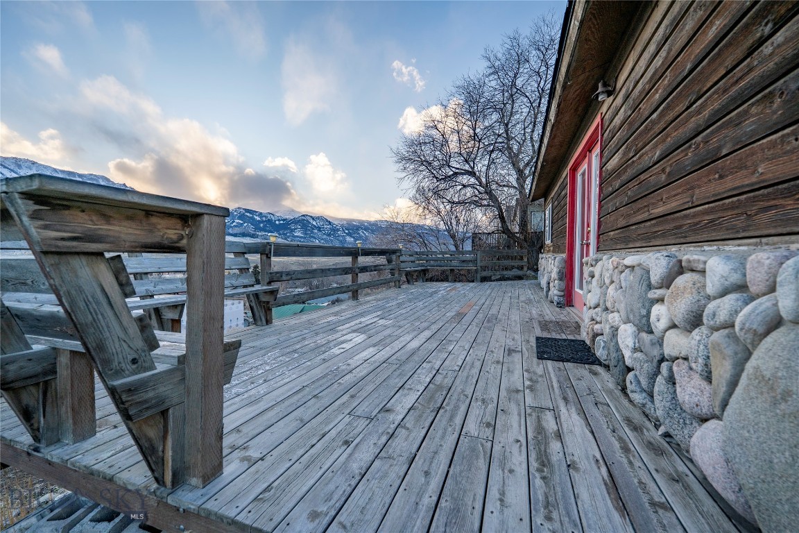 Gardiner View Estates - Residential