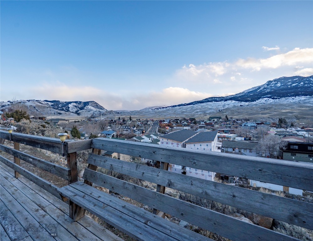 Gardiner View Estates - Residential