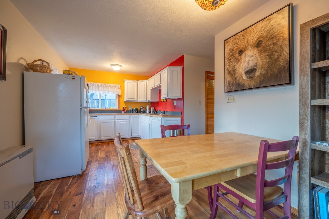 Gardiner View Estates - Residential