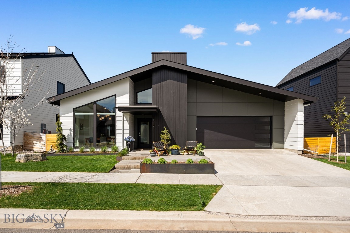 Bozeman, Montana 59718, United States, 3 Bedrooms Bedrooms, ,3 BathroomsBathrooms,Residential,Contingent,128215