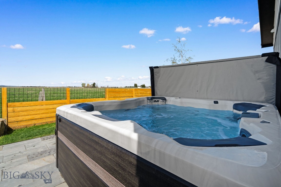 Bozeman, Montana 59718, United States, 3 Bedrooms Bedrooms, ,3 BathroomsBathrooms,Residential,Contingent,128215