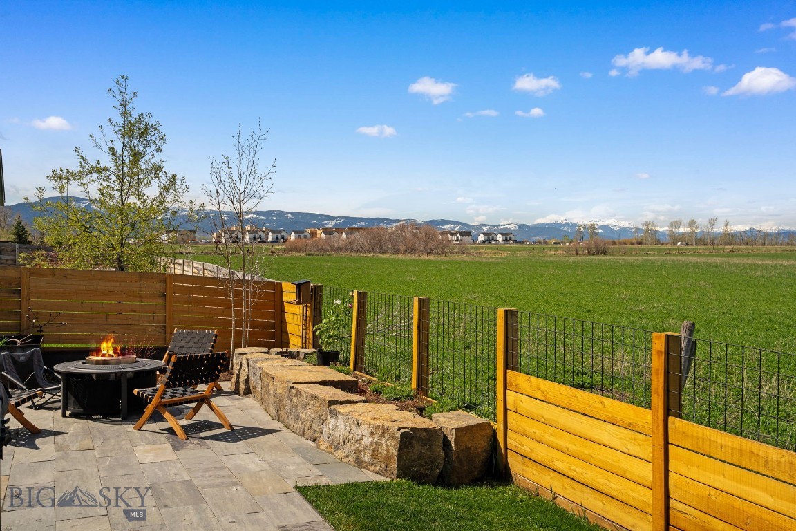 Bozeman, Montana 59718, United States, 3 Bedrooms Bedrooms, ,3 BathroomsBathrooms,Residential,Contingent,128215