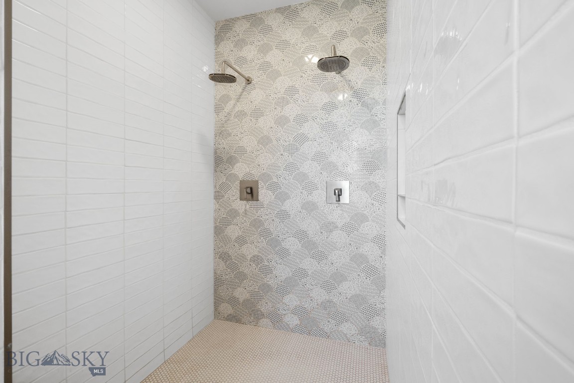 Bozeman, Montana 59718, United States, 3 Bedrooms Bedrooms, ,3 BathroomsBathrooms,Residential,Contingent,128215