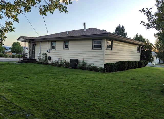 Butte, Montana 59701, United States, 4 Bedrooms Bedrooms, ,2 BathroomsBathrooms,Residential,Contingent,29898