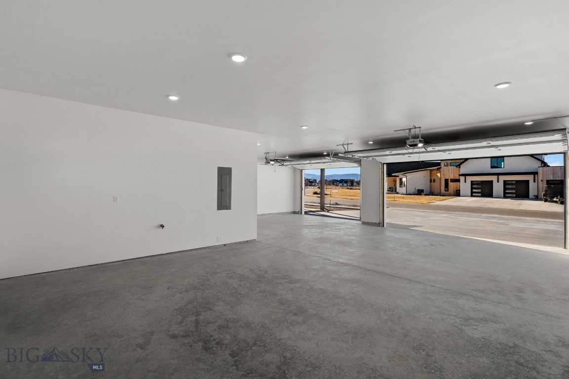 White Horse Ranch - Residential