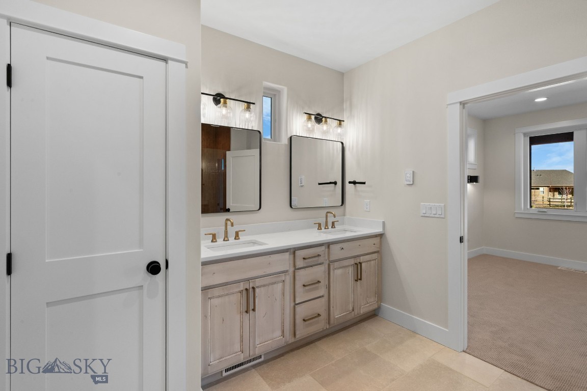 White Horse Ranch - Residential