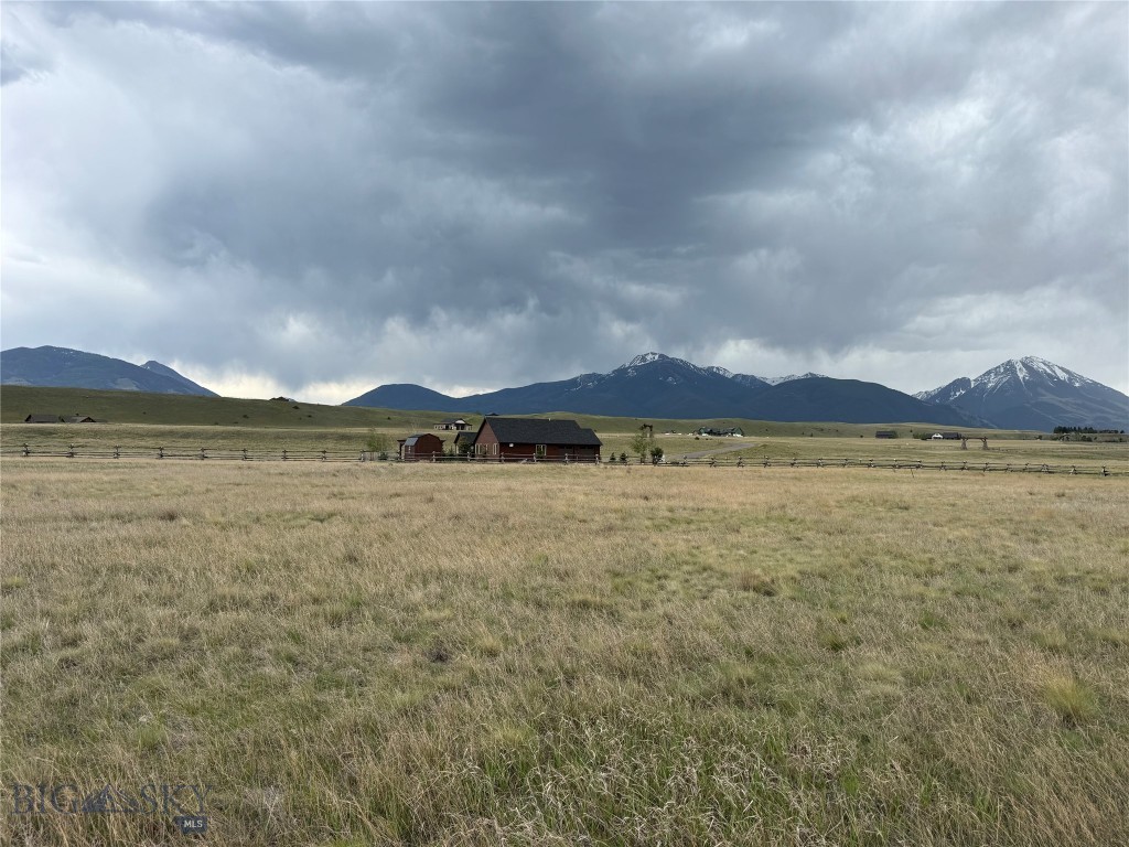Yellowstone Trails Ranch - Land