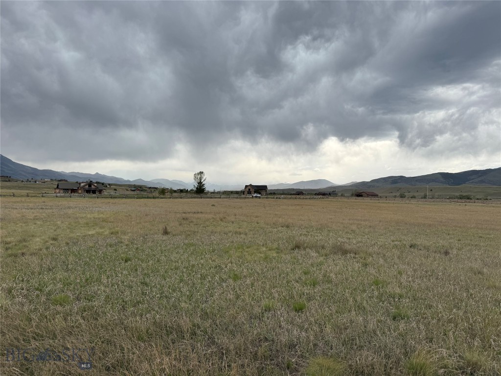 Yellowstone Trails Ranch - Land