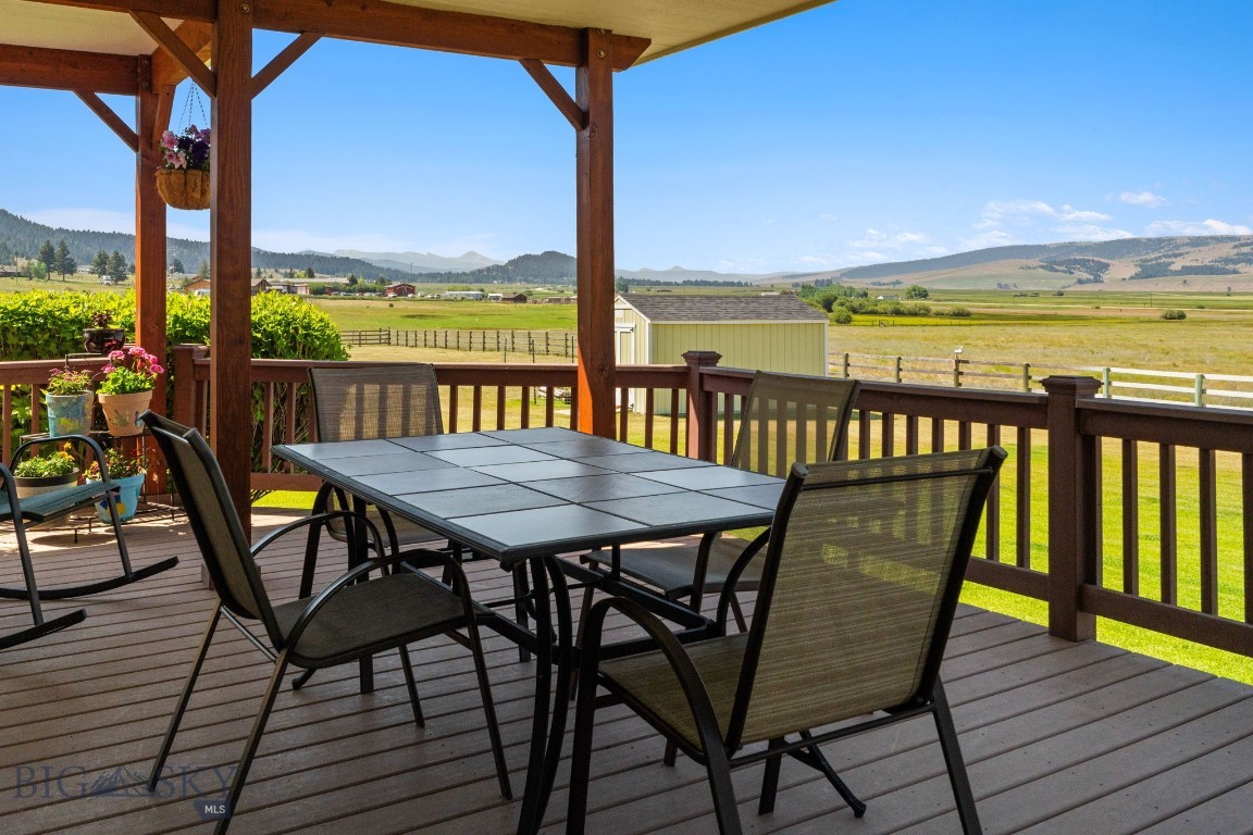 17 Berehaven Lane