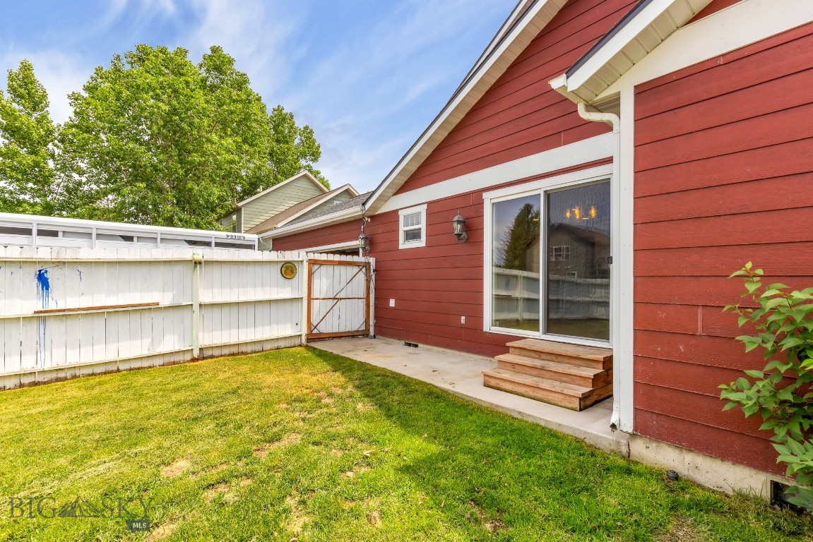 River Rock and Royal Village - Residential