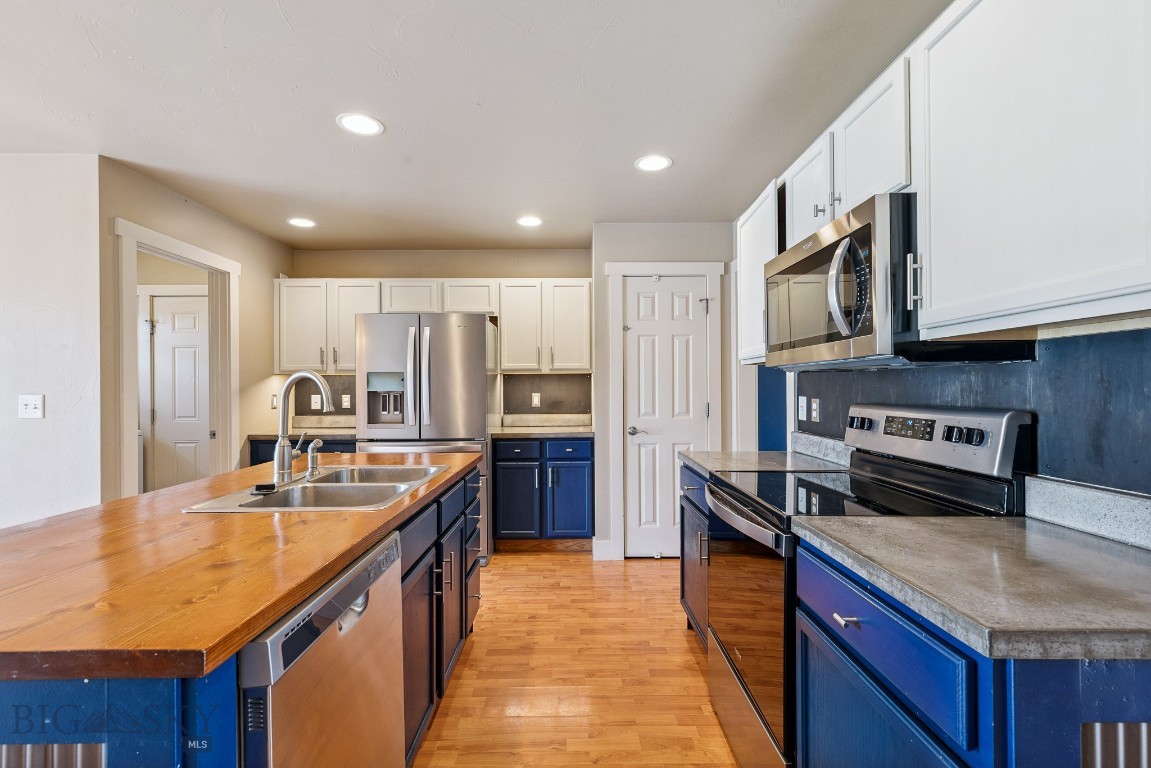 River Rock and Royal Village - Residential